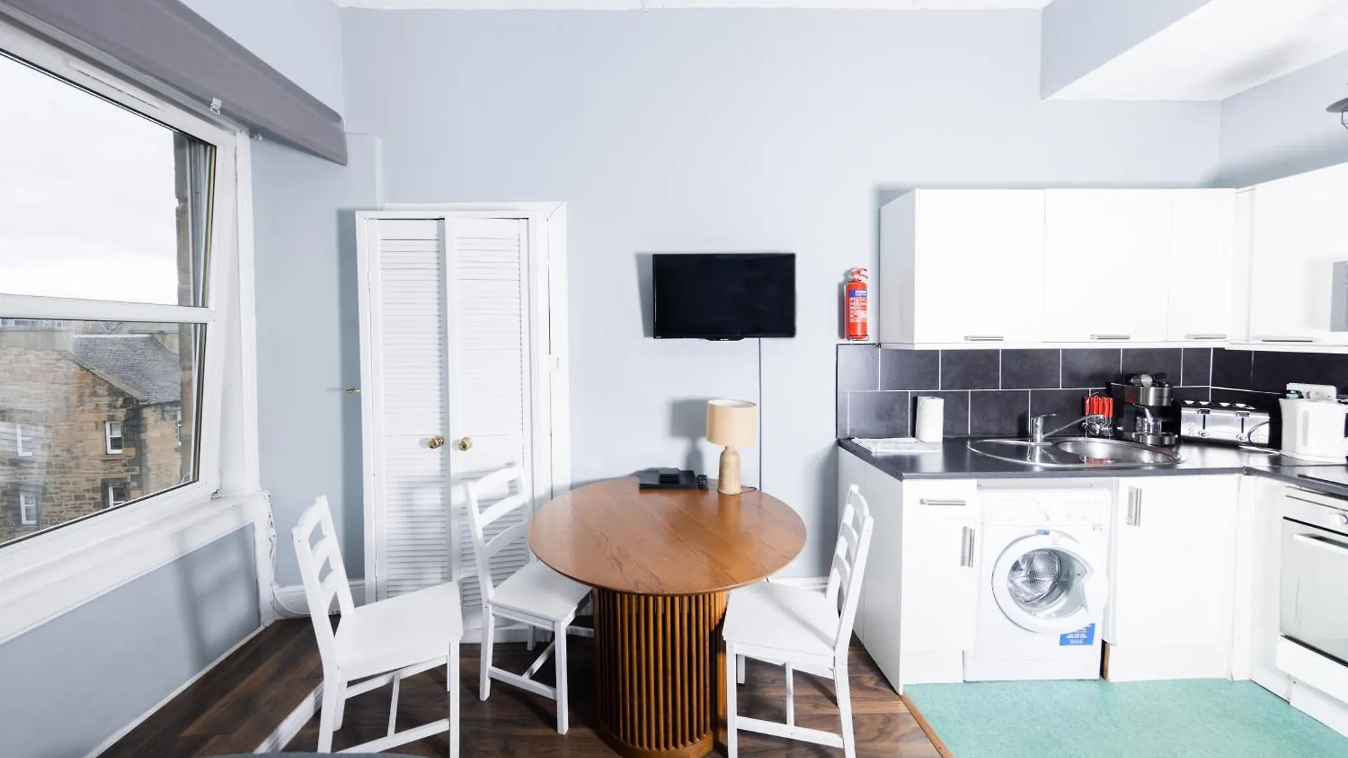 Warm&Welcoming City Centre Apartments By Meadows 9 Edinburgh