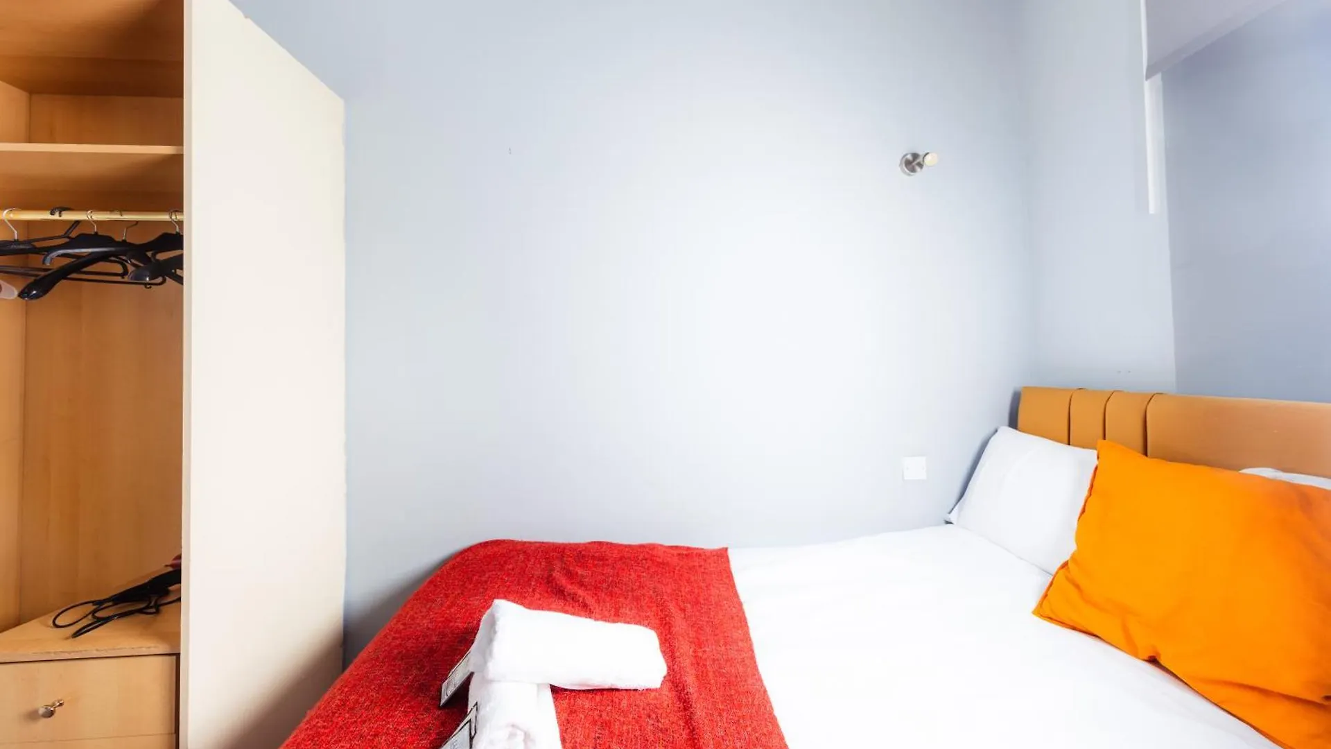Warm&Welcoming City Centre Apartments By Meadows 9 Edinburgh